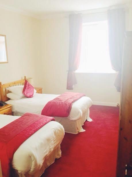 The Western Hotel Claremorris Δωμάτιο φωτογραφία